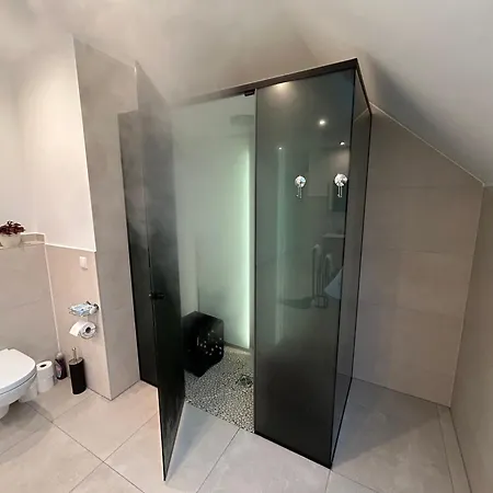 Wellness-ferienhaus Mit Dampfbad & Sauna Am Nuerburgring *