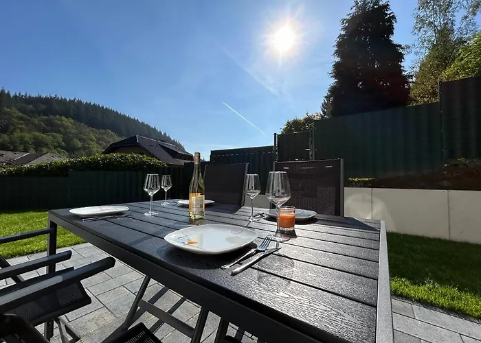 Wellness-ferienhaus Mit Dampfbad & Sauna Am Nuerburgring Holiday home