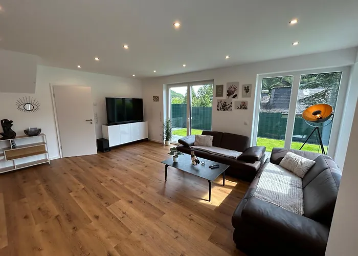 Holiday home Wellness-ferienhaus Mit Dampfbad & Sauna Am Nuerburgring *