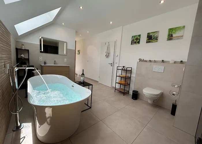 Wellness-ferienhaus Mit Dampfbad & Sauna Am Nuerburgring Holiday home *